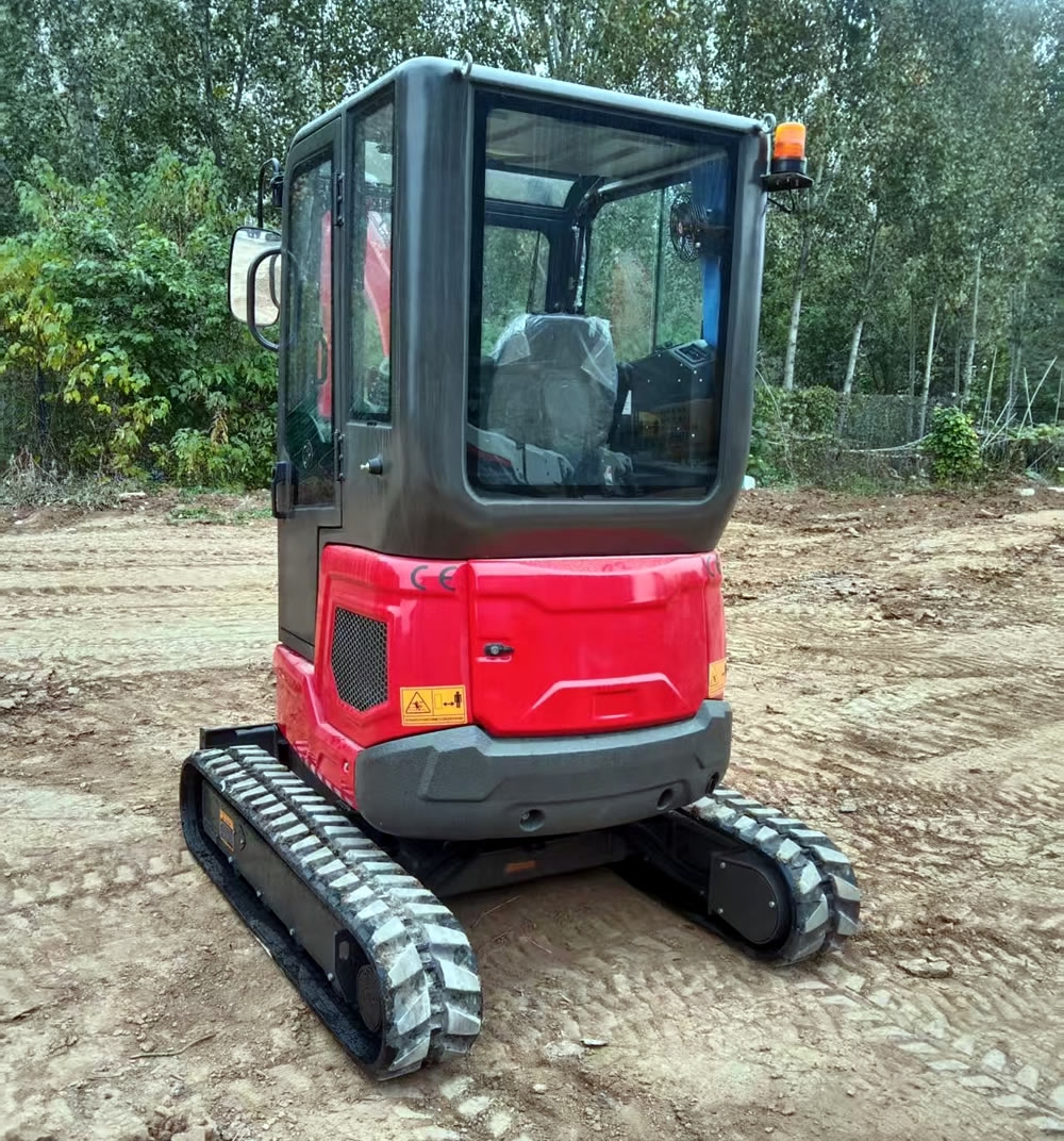 小型挖掘機(jī)BMPC25